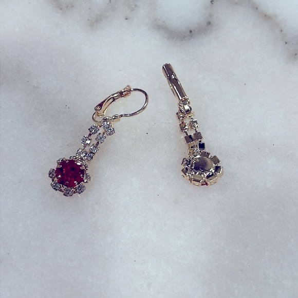Fashion Earrings Red and Gold Rhinestone - Picture 3 of 5
